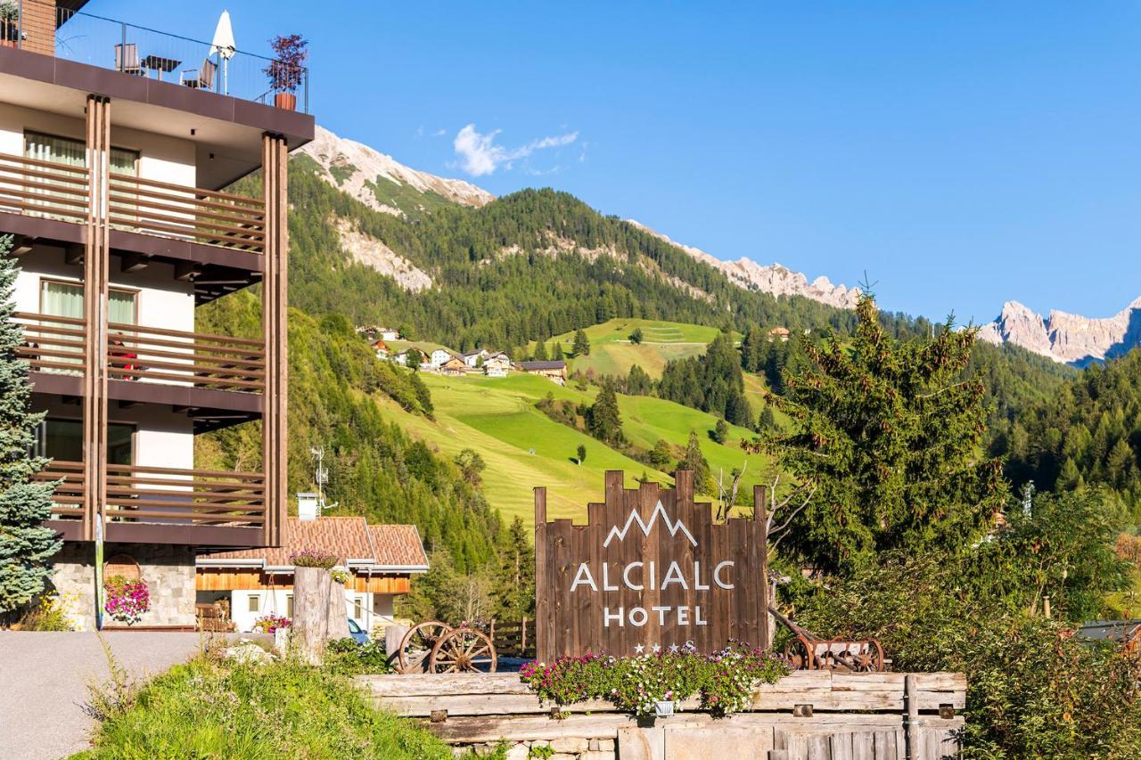 Hotel Alcialc La Valle Exterior foto