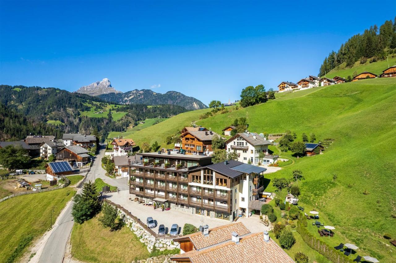 Hotel Alcialc La Valle Exterior foto